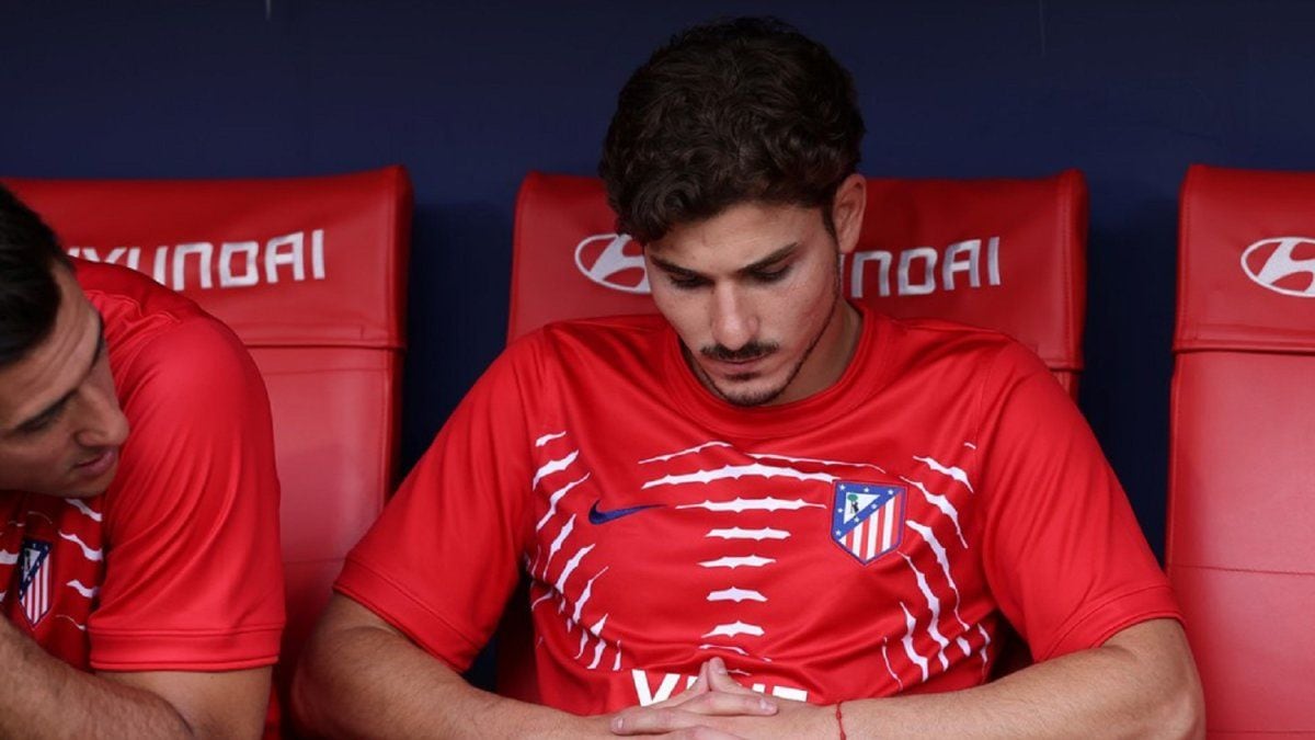 El Colchonero le cerró la puerta al Barsa por Julián y ahora la pelota la tiene la Araña