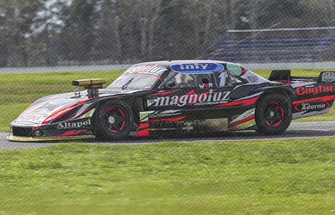 Rossi y Pietranera se adueñaron de las poles en La Plata, pero largarán complicados