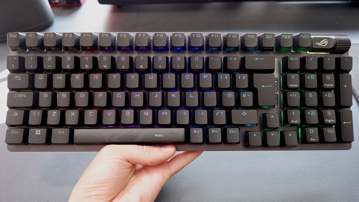El nuevo teclado de Logitech que te deja mezclar teclas analógicas y mecánicas sin desarmar nada