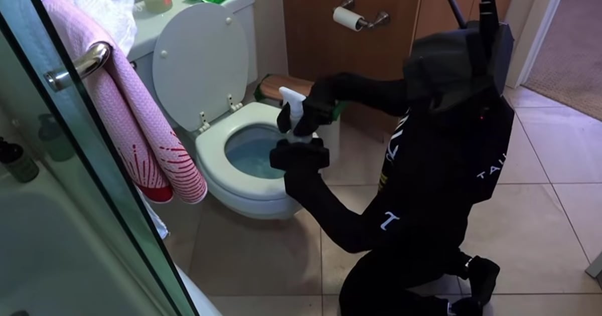 ¿Te dejarías limpiar el living por un robot manejado a control remoto desde otro edificio?
