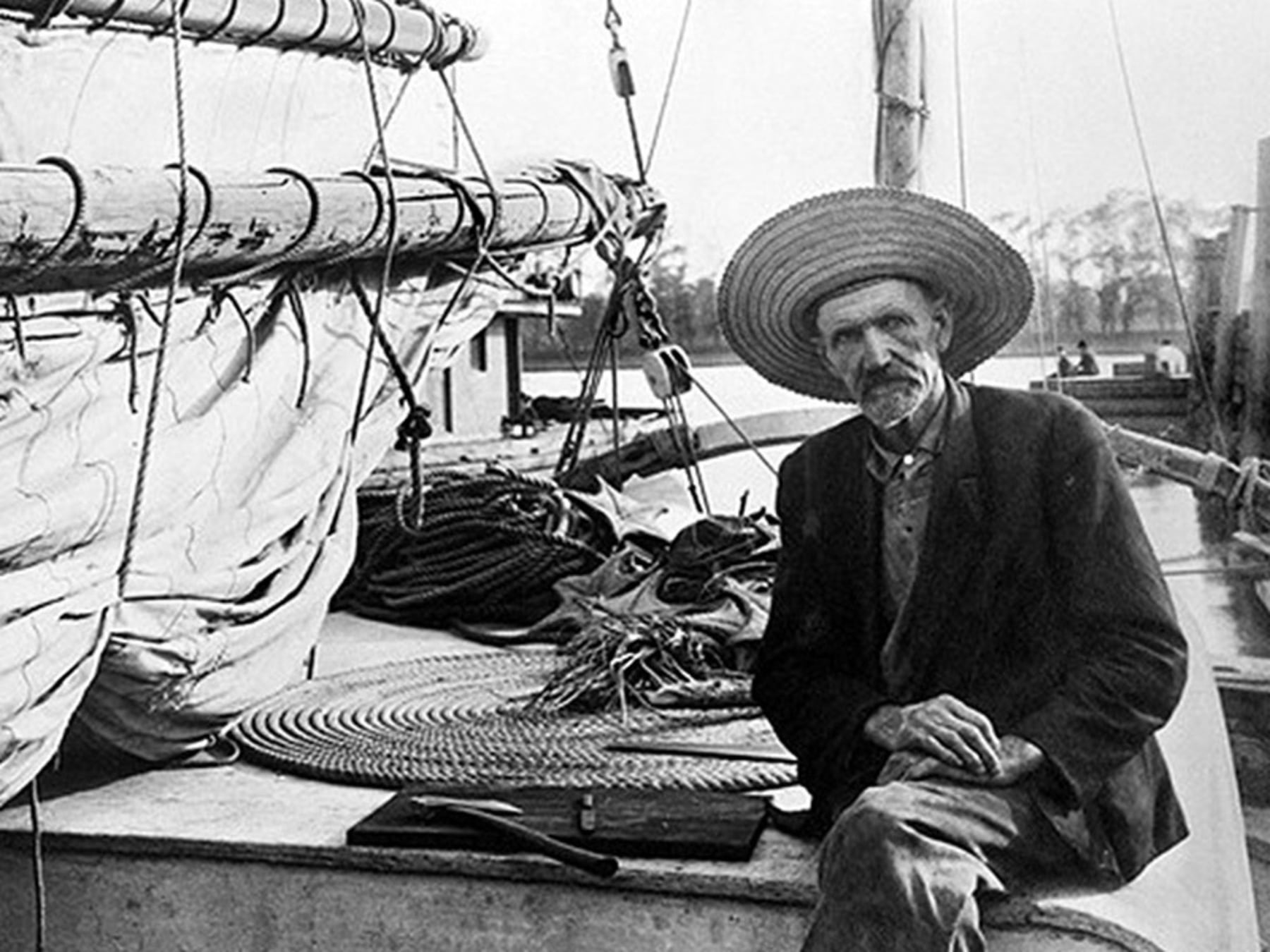 Joshua Slocum, el hombre que le dio la vuelta al mundo solo y se lo llevó el mar