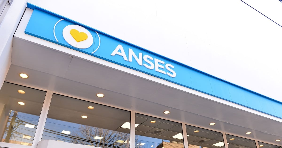 Calendario de pagos de ANSES para septiembre 2026: cuándo cobran los DNI terminados en 4 y cuáles son los montos actualizados