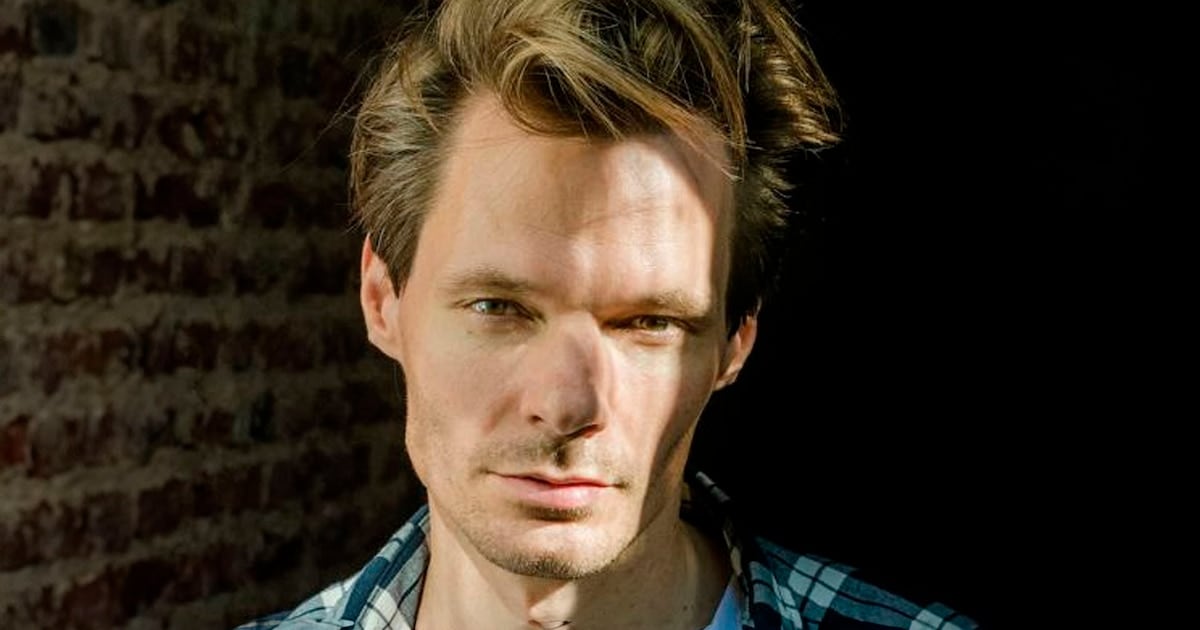 Adiós a Cristian Belec: el modelo y actor que dejó su huella en publicidades, ficciones y videoclips argentinos