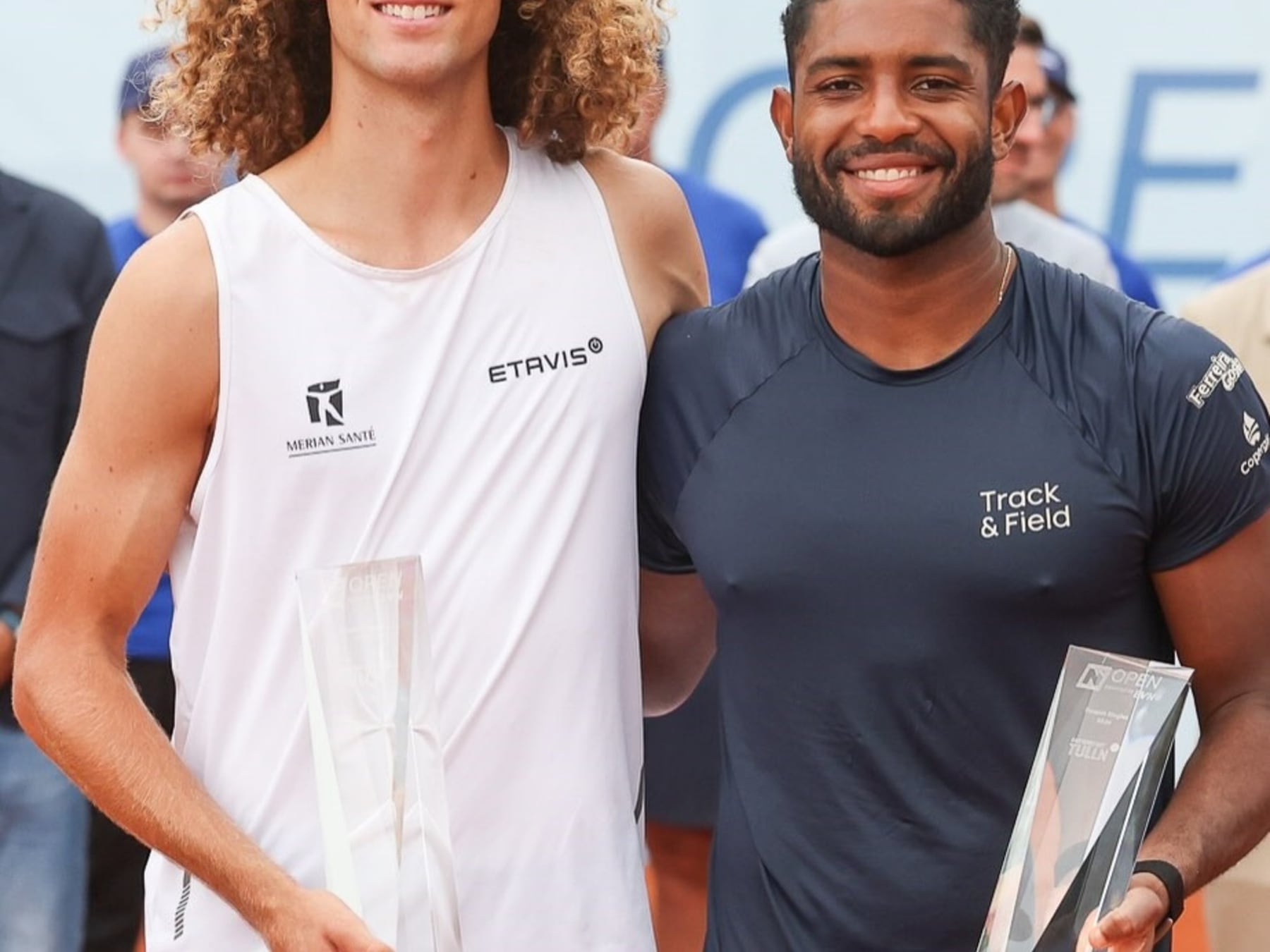 Brunold levanta el trofeo en Tulln y le habla al corazón de Reis da Silva: "Fuiste mi guía"