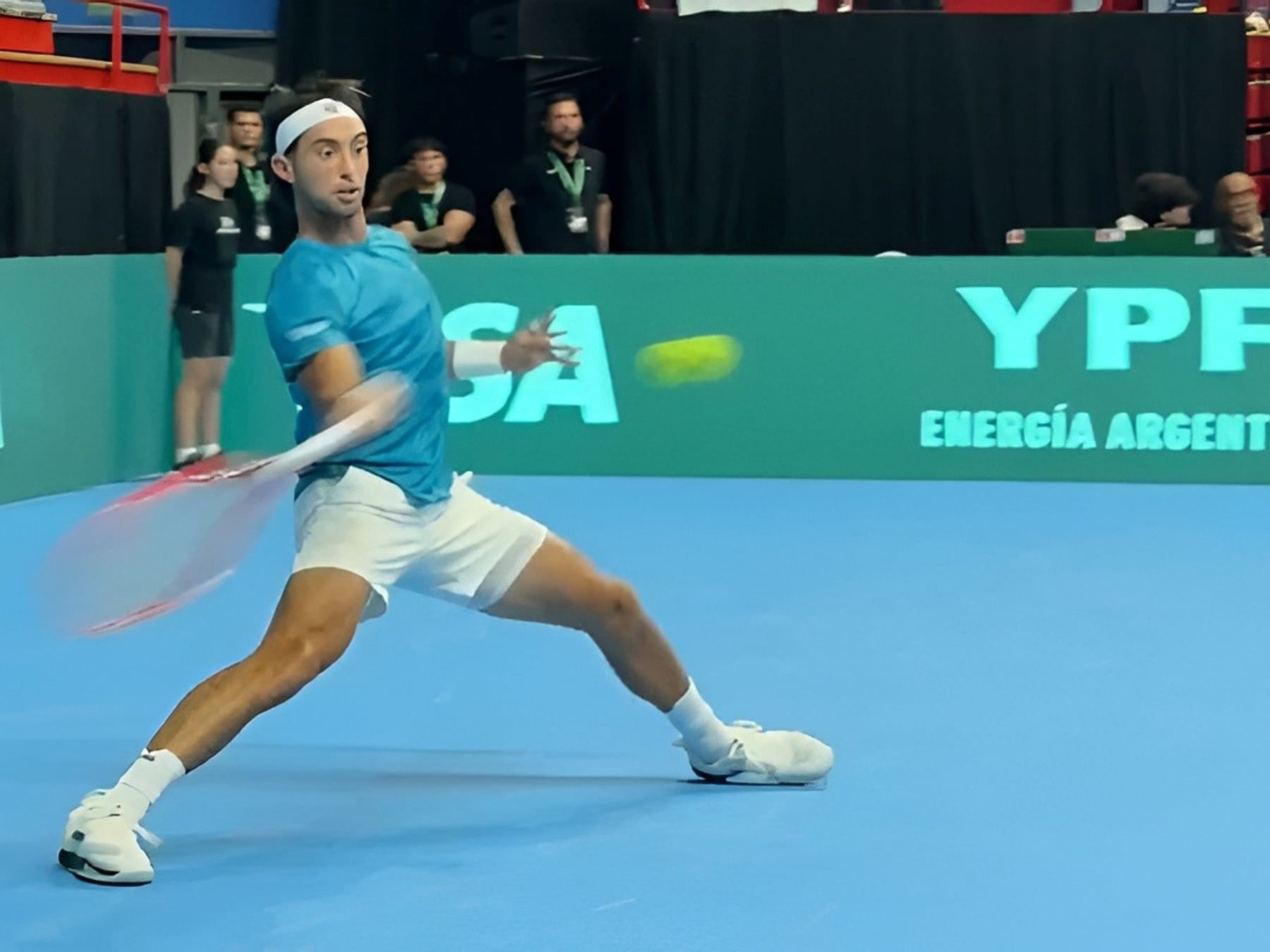 El Pincha Cerúndolo y un Tirante enchufado: Argentina arrancó pisando fuerte en la Davis