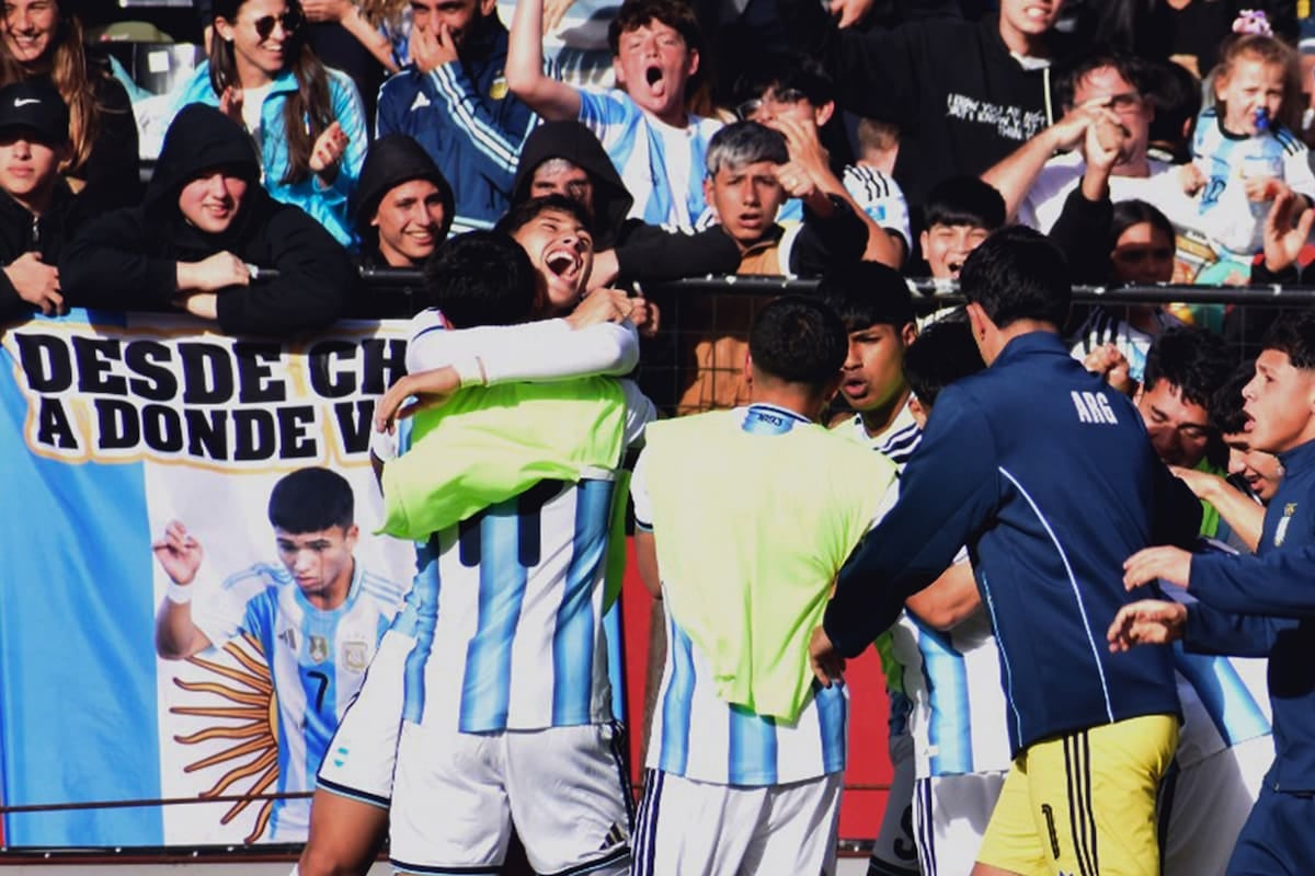Aguantó Argentina: el empate con Venezuela le dio pasaje a las semifinales y ahora va por Chile