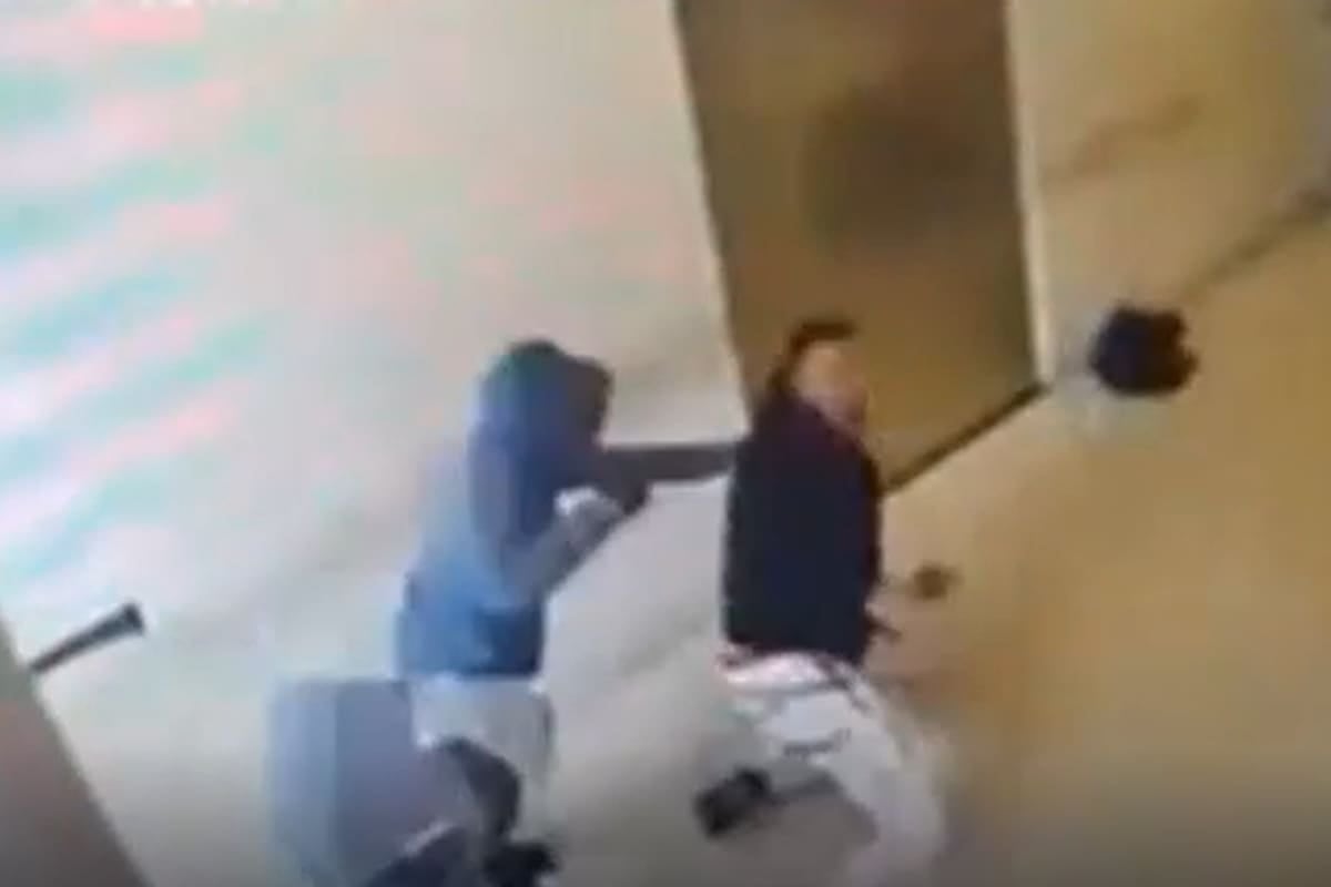 Reducen a un ladrón dentro de un banco en Lomas del Mirador tras un tiroteo en el sector de cajeros