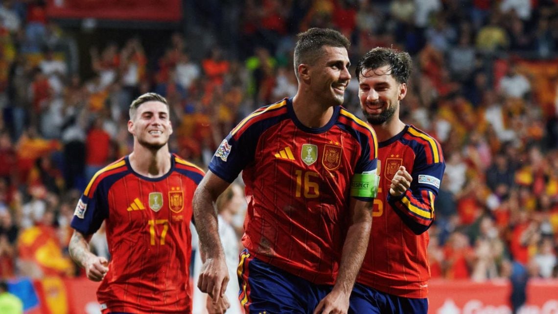 La Roja no frena: España liquida a Chequia en Oviedo y se prueba el traje de candidato