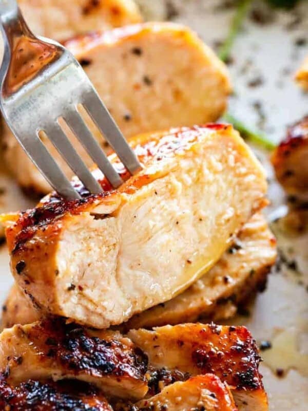 La pechuga de pollo, un corte magro que exige precisión en la cocina para conservar su jugosidad