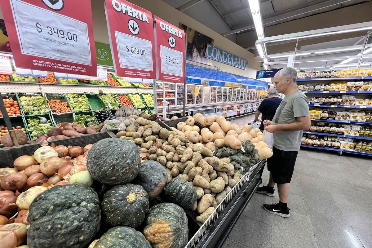 El IPC de septiembre asoma en torno al 2% y los analistas lo leen como una oscilación dentro de la tendencia bajista