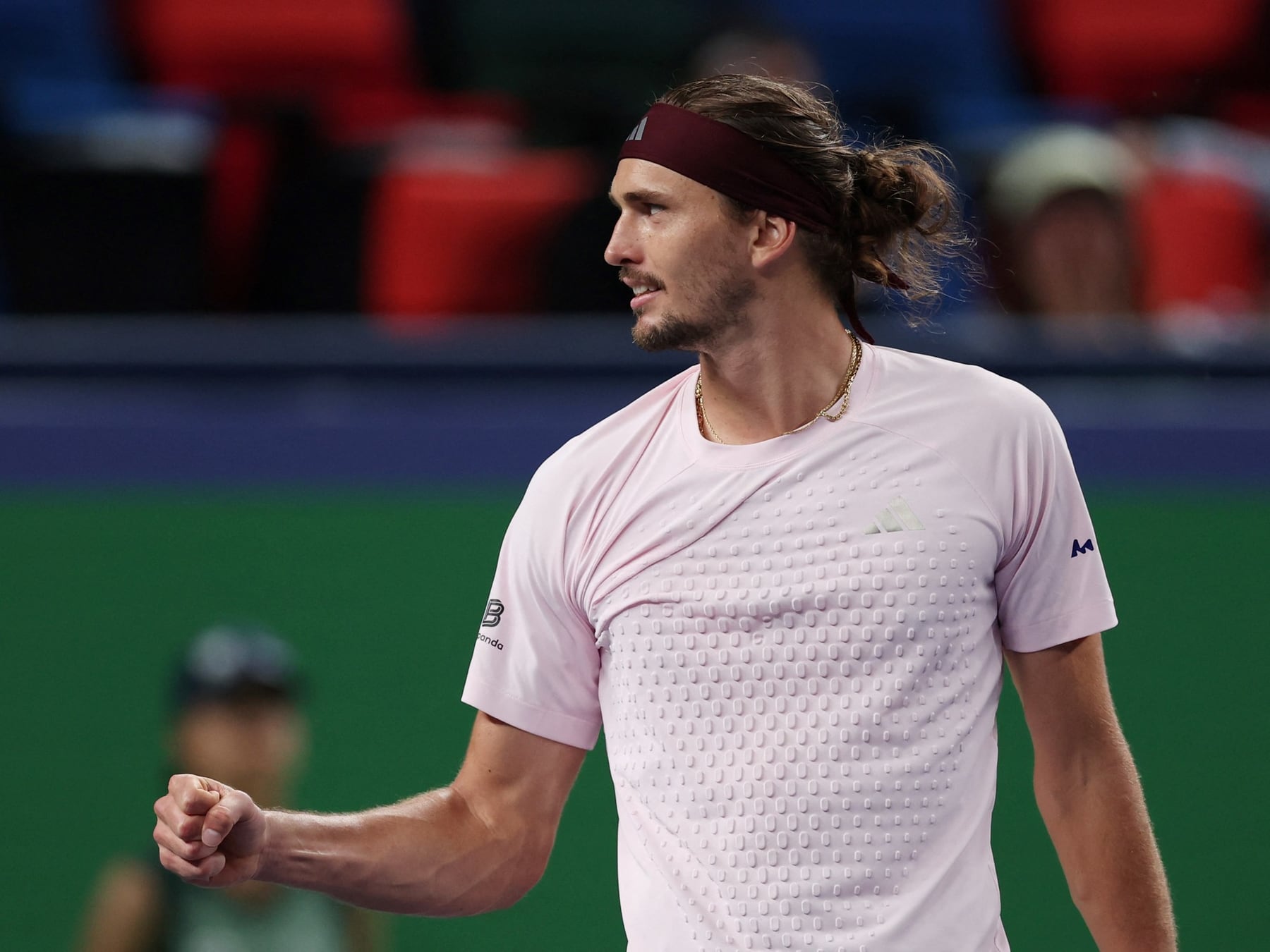 Zverev agranda su leyenda en Shanghai: ya es número uno y va por más