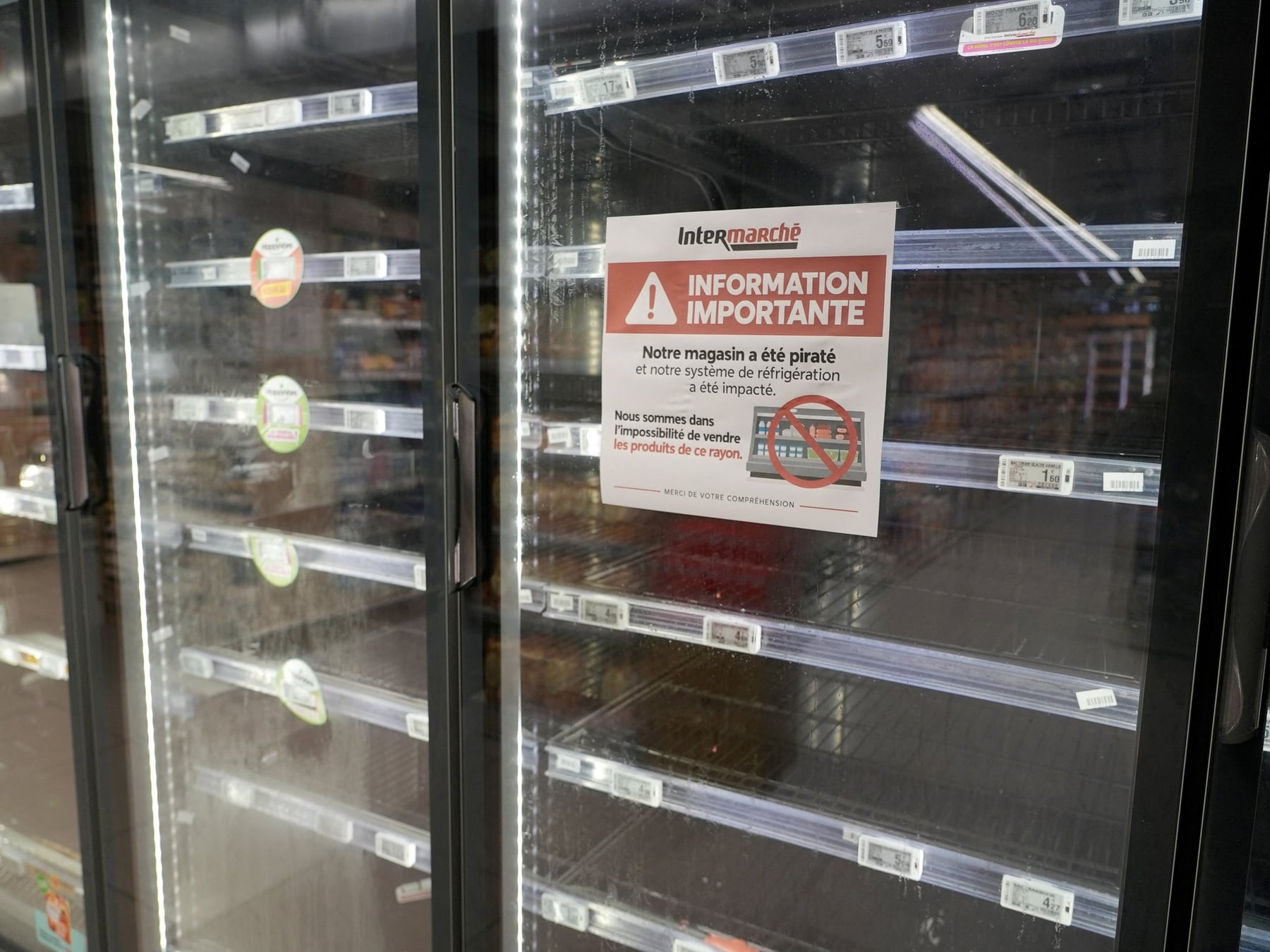 Francia: hackearon 350 heladeras de supermercado y arruinaron toneladas de comida