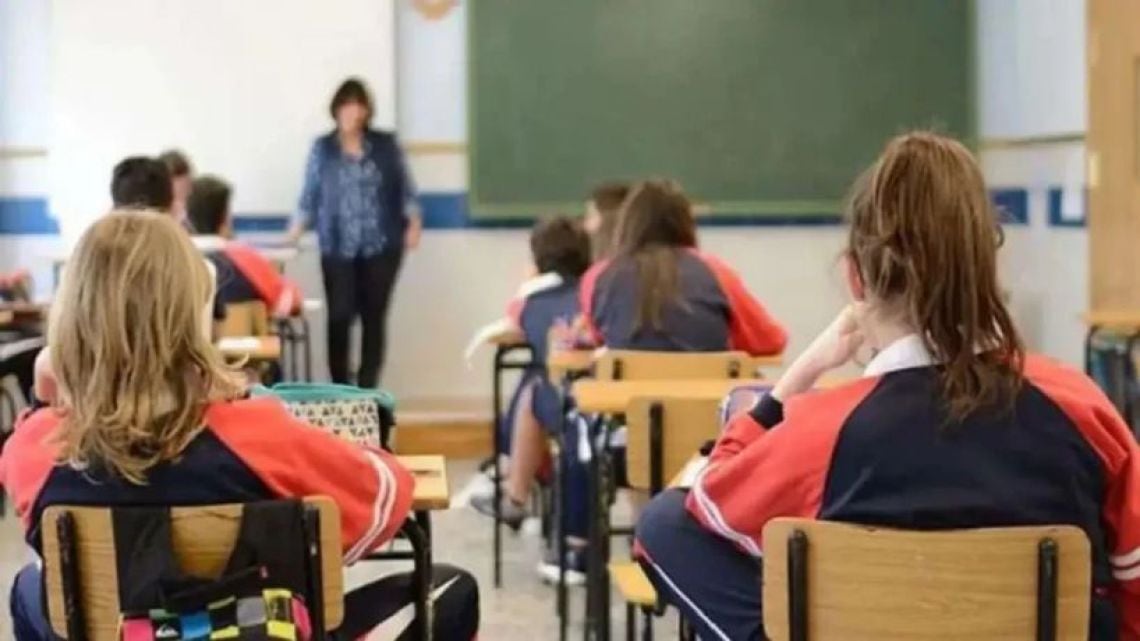 Cinco meses de cuotas acumuladas: el dato que las familias de Córdoba tienen que mirar antes de anotar a sus hijos en un colegio privado