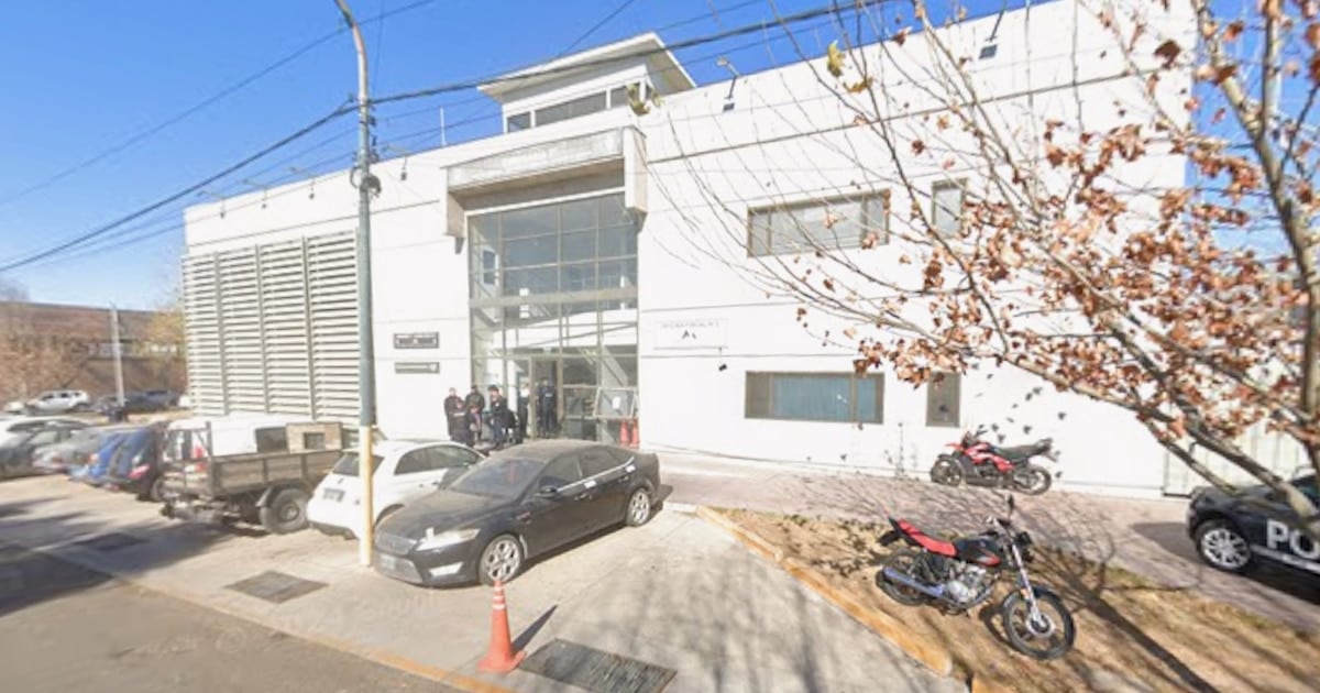 Un efectivo mendocino fue imputado por violar a una detenida en la Comisaría Séptima de Godoy Cruz