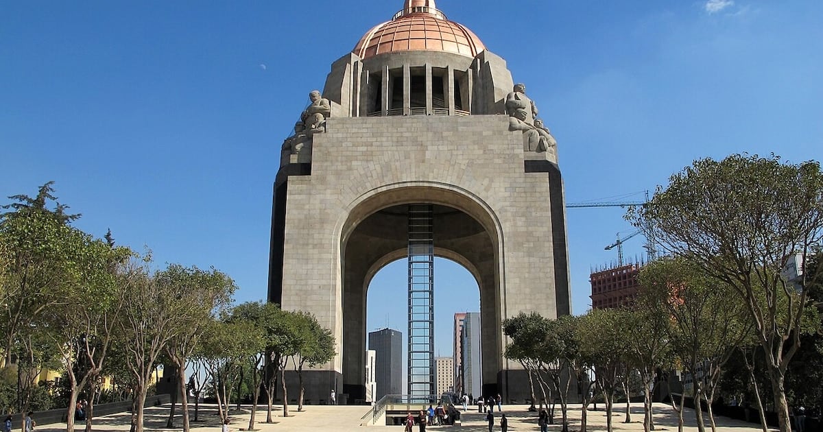 A 65,7 metros del suelo: cómo es por dentro el arco triunfal más alto del mundo, en pleno corazón de Ciudad de México