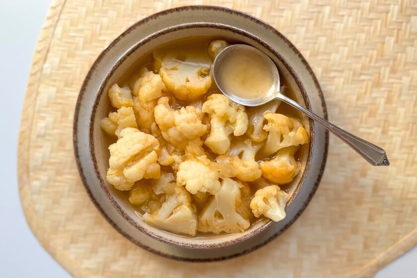 Sopa de coliflor en trozos: una preparación con cuerpo, fibra y vitamina C para los días frescos