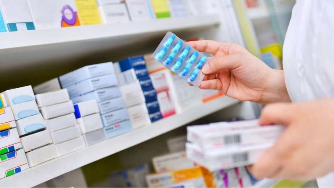 Remediar se quedó con apenas seis medicamentos y en los barrios del interior ya se siente el recorte