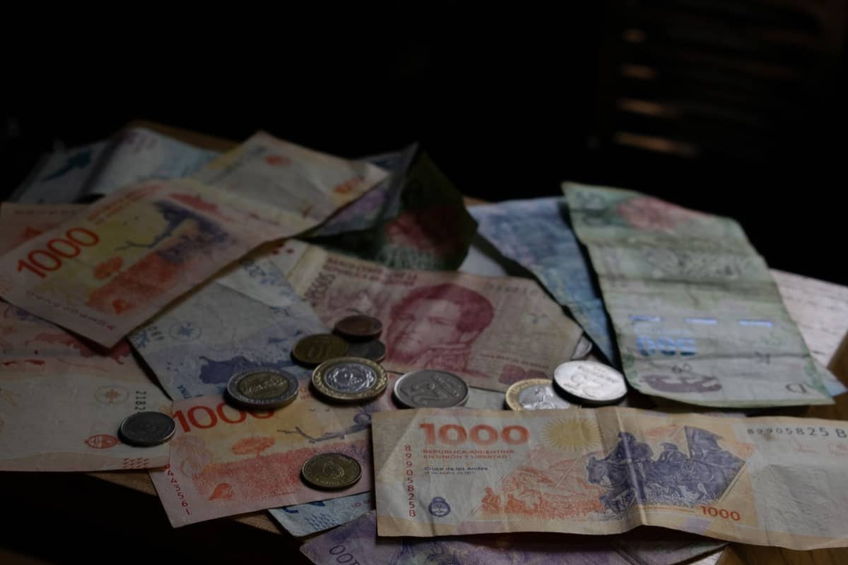 El dólar estable y una inflación mensual de 1,9% marcan la jornada